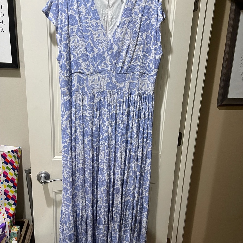 Blue white maxi dress